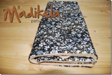 Preview: Kuscheldecke Baumwolljersey Blümchen braun-beige ohne Füllung 50 x 70 cm Preview: Kuscheldecke Baumwolljersey Blümchen braun-beige ohne Füllung 50 x 70 cm